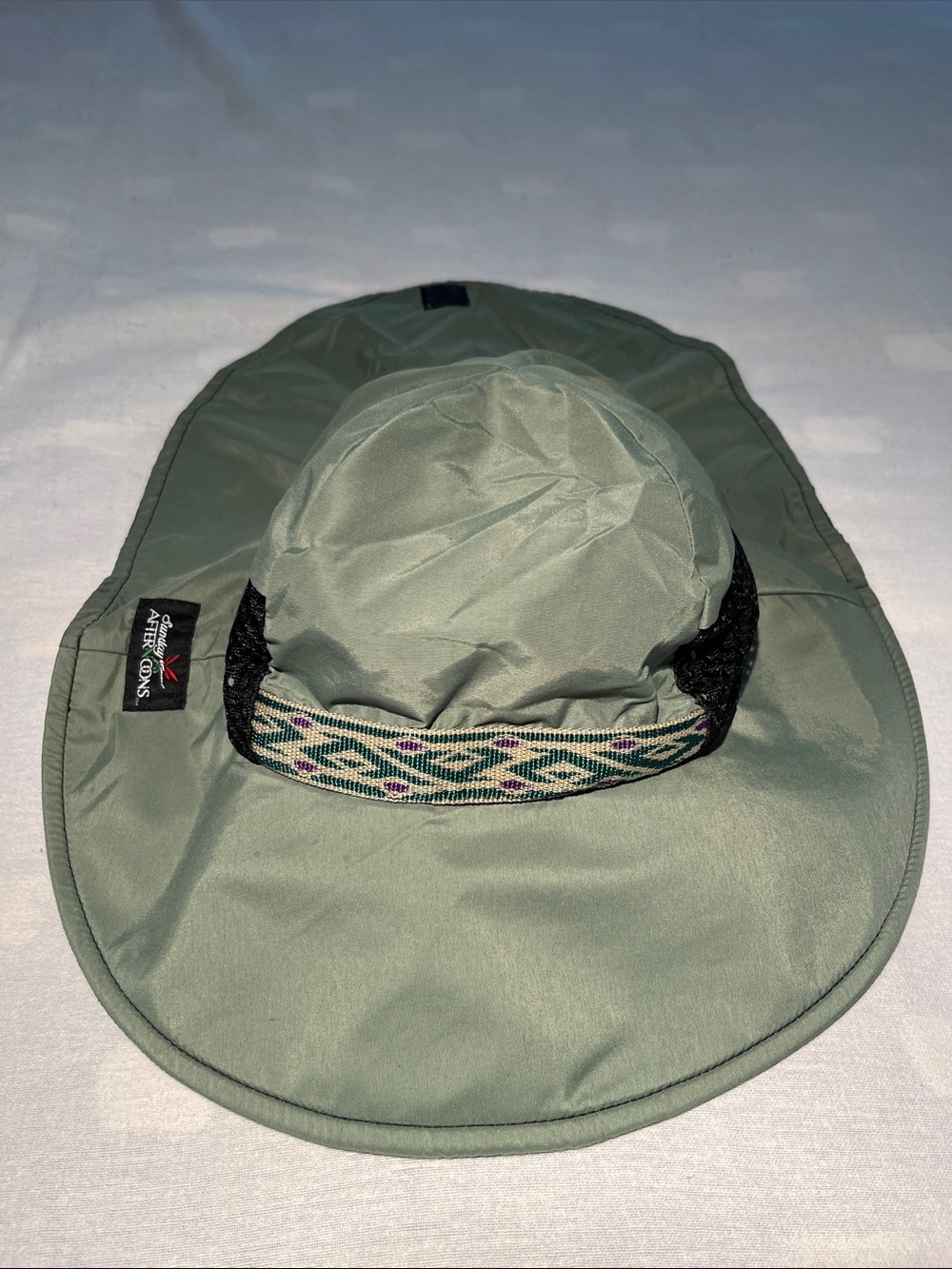Sunday Afternoons Green & Teal Sun Hat W/ Wide Brim, Tail, & Chin Strap - Size M